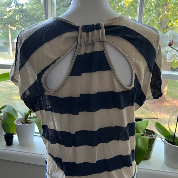 Mauve woman’s top - Picture 2 of 4